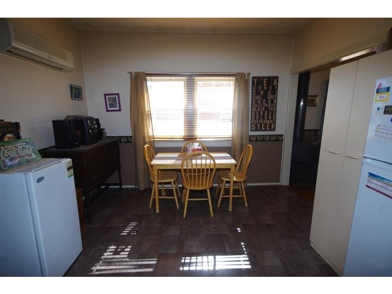 58 Fitzroy Avenue, Cowra NSW 2794