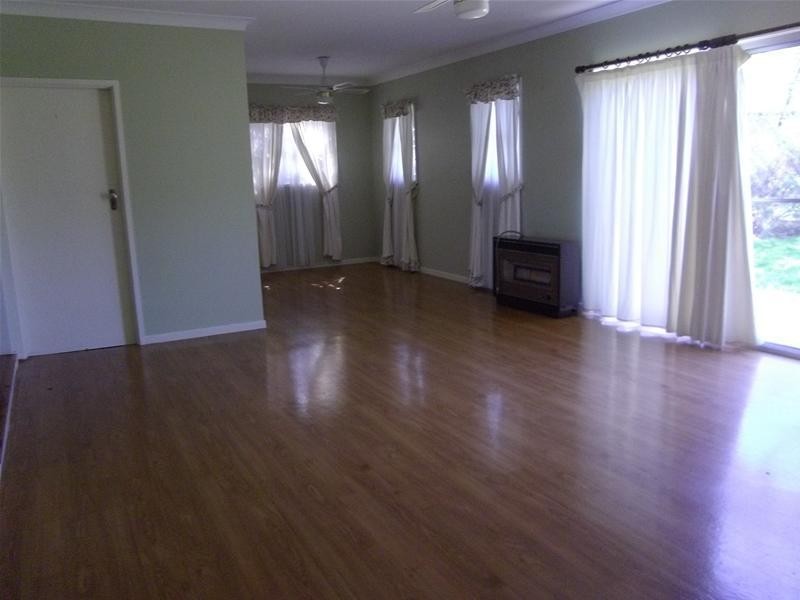 5 Kibbler Street, Cowra NSW 2794