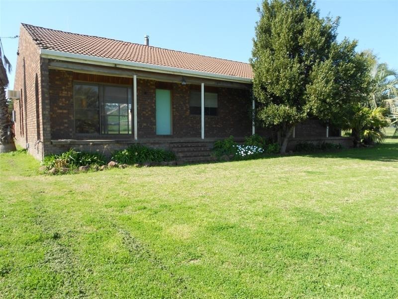 1166 Fish Fossil Drive, Canowindra NSW 2804