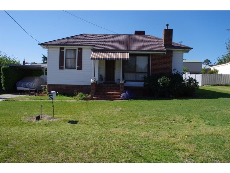 26 Courallie Street, Cowra NSW 2794