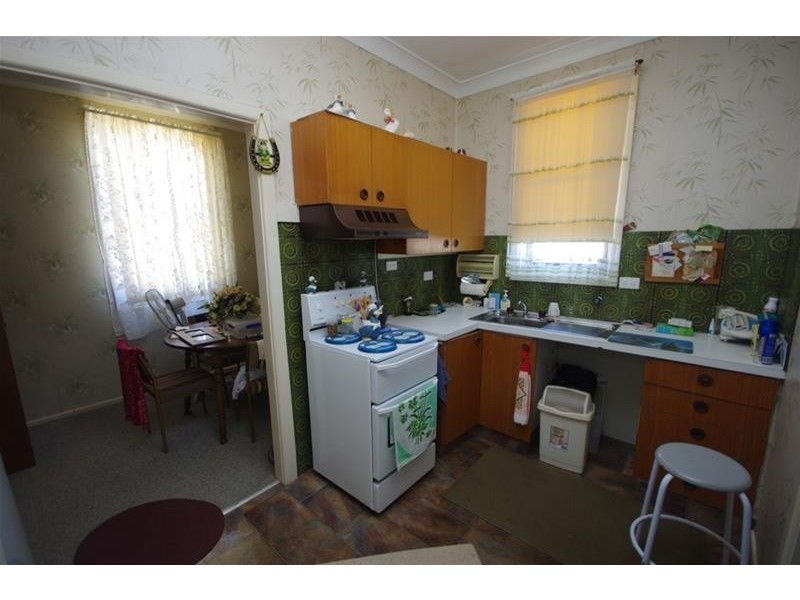 26 Courallie Street, Cowra NSW 2794
