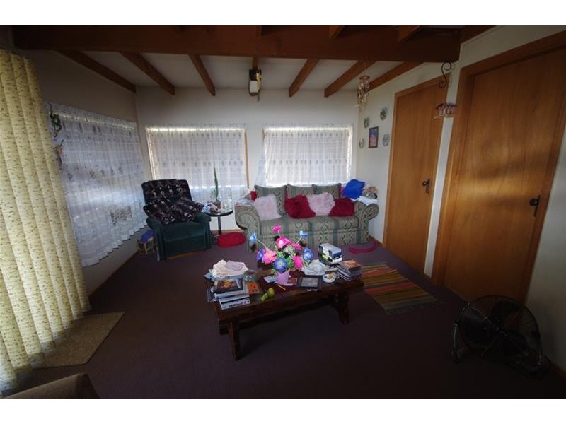 26 Courallie Street, Cowra NSW 2794