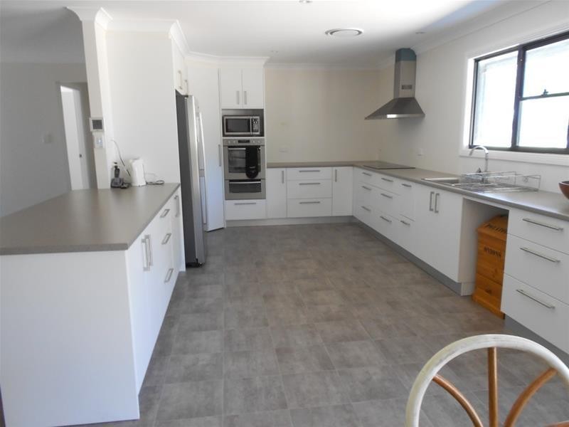 80 Glen Avon Road, Cowra NSW 2794