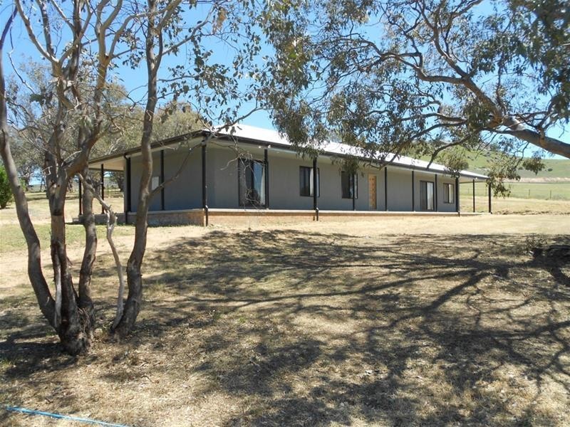 80 Glen Avon Road, Cowra NSW 2794