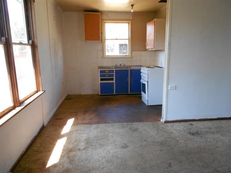 49 Carrington Street, Woodstock NSW 2793