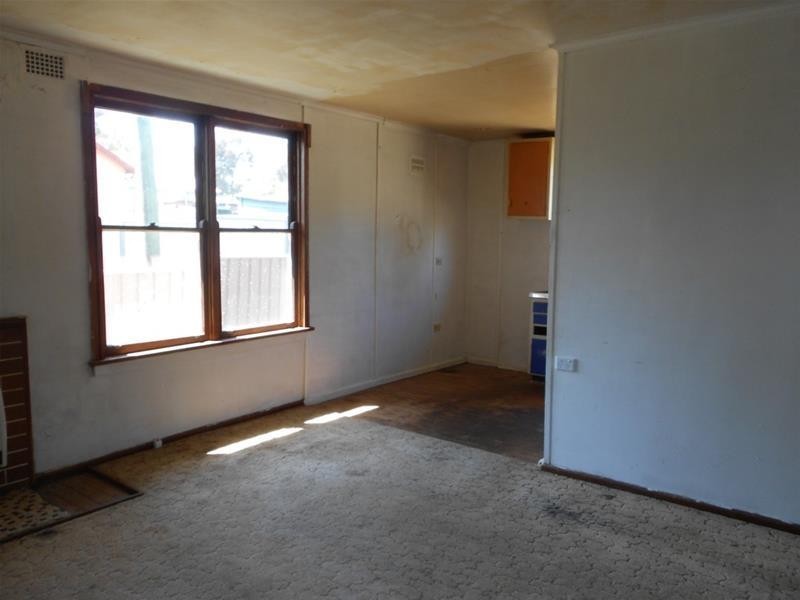 49 Carrington Street, Woodstock NSW 2793