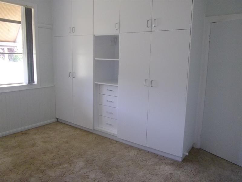 18 Argoon Street, Cowra NSW 2794