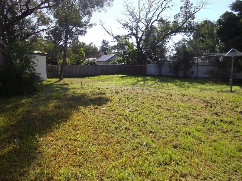 2 Dungowan Street, Cowra NSW 2794