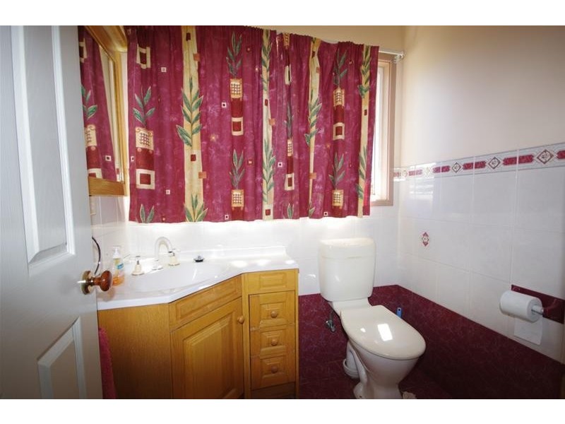 3 Binni Creek Road, Cowra NSW 2794