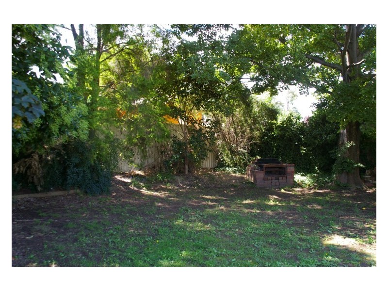 141 Fitzroy Street, Cowra NSW 2794