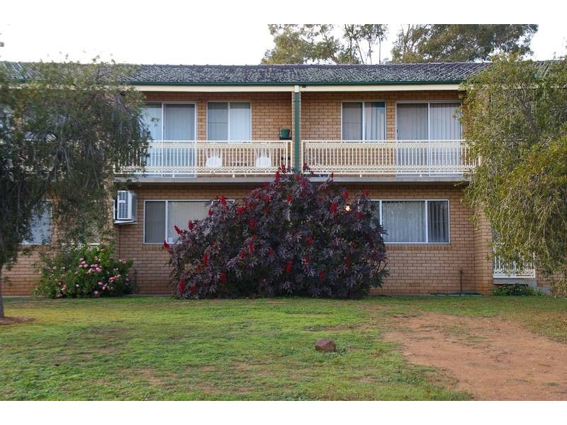 29c Newcombe Street, Cowra NSW 2794