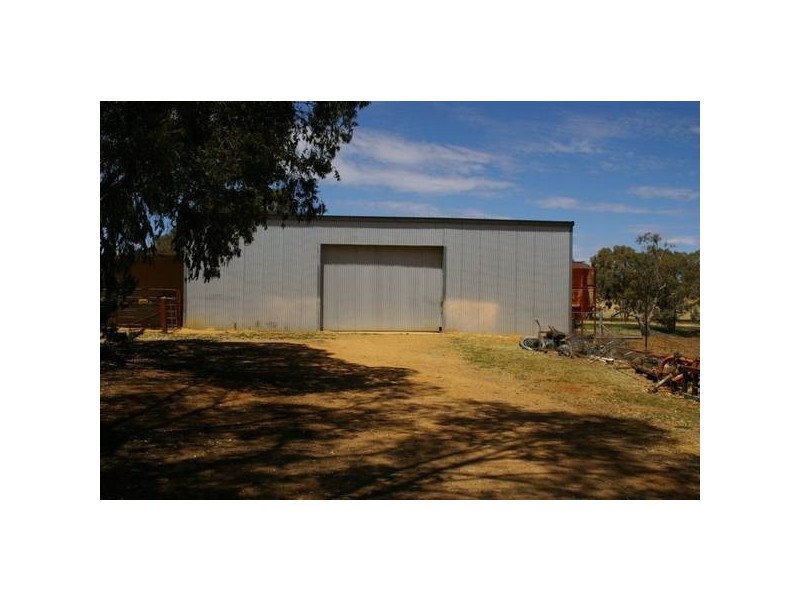 Goodacre Drive, Woodstock NSW 2793