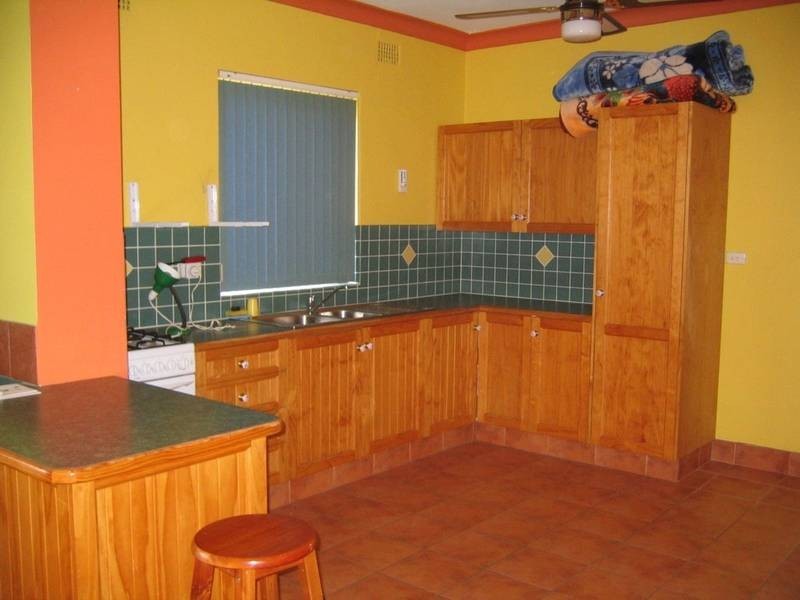 9 Victor, Cowra NSW 2794