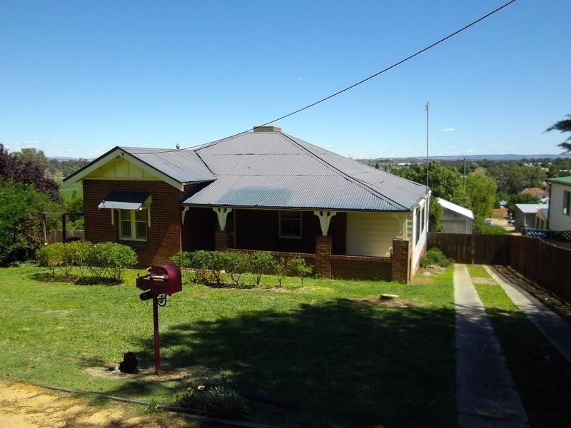 71 Liverpool Street, Cowra NSW 2794