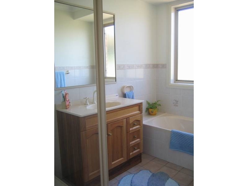 78 Cowra Road, Cowra NSW 2794
