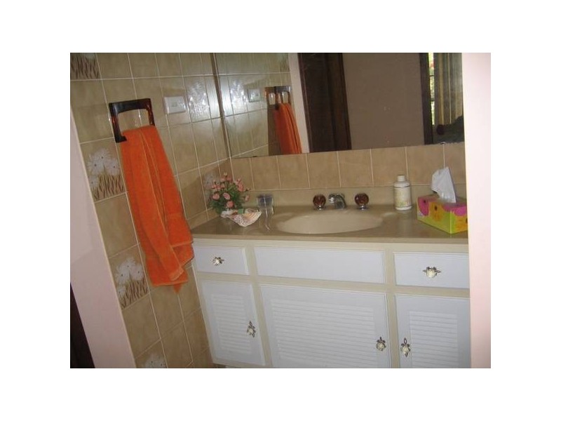 22 Elizabeth Avenue, Cowra NSW 2794