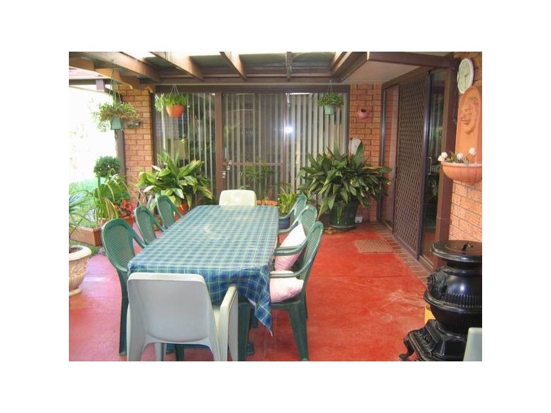 22 Elizabeth Avenue, Cowra NSW 2794