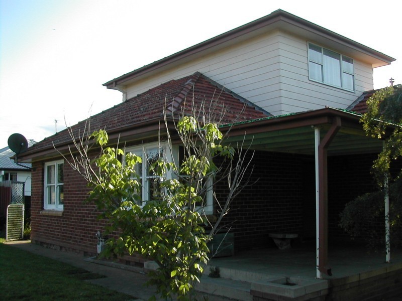 31 Eulo Street, Cowra NSW 2794