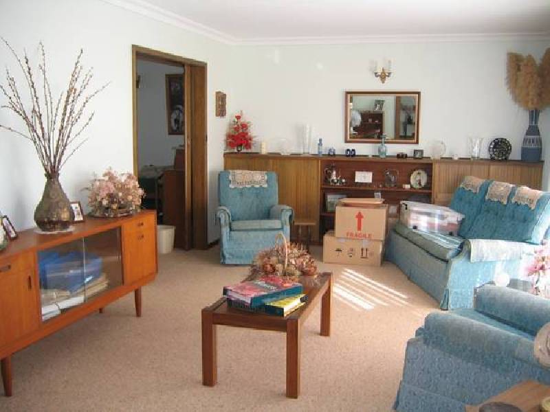 17 Berowra Street, Cowra NSW 2794
