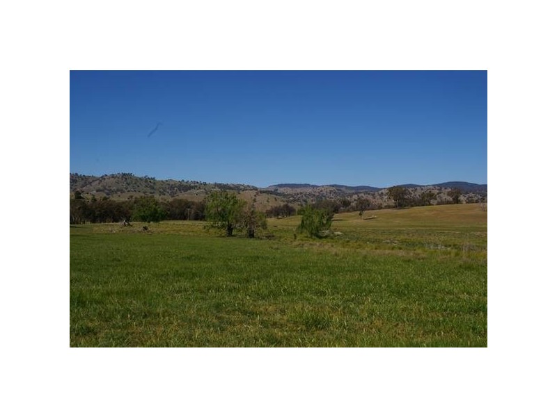105 Bennett Springs Road, Hovells Creek NSW 2794