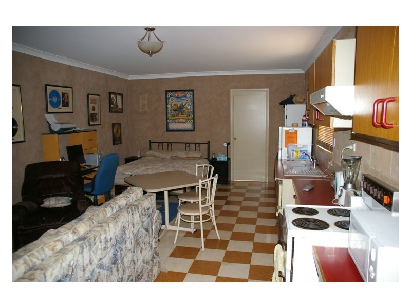 59 Vernon Drive, Cowra NSW 2794