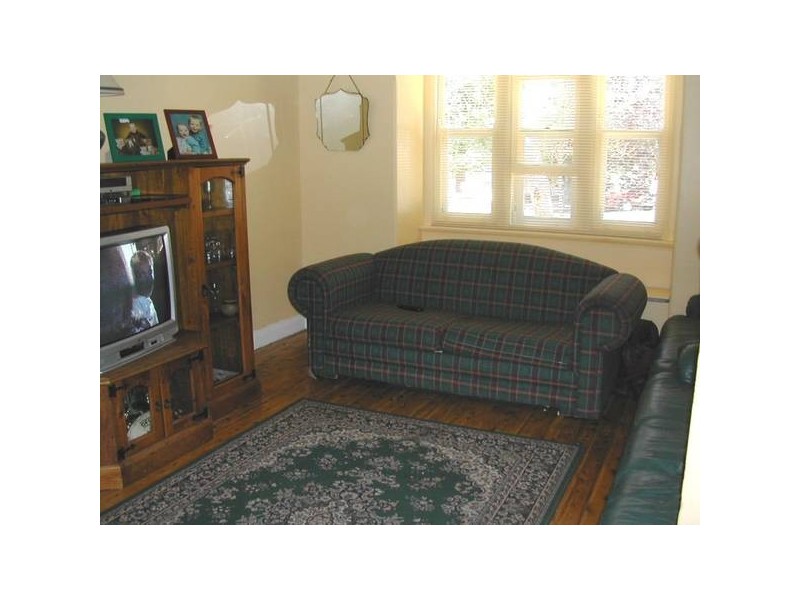 141 Fitzroy Street, Cowra NSW 2794