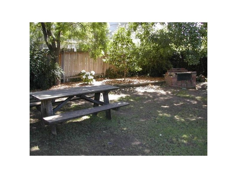 141 Fitzroy Street, Cowra NSW 2794