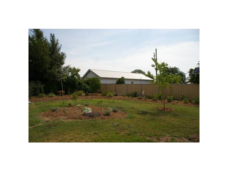 28 Parkes Street, Cowra NSW 2794