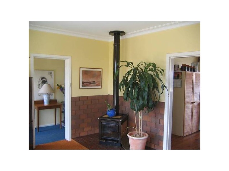 2 Kangaroo Flat Road, Cowra NSW 2794