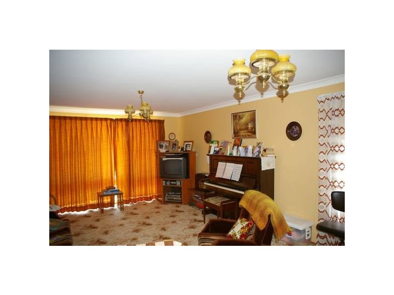 30 Dowell Street, Cowra NSW 2794