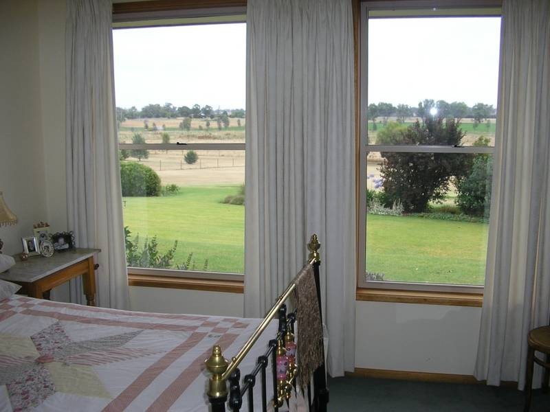 38 Cowra Road, Cowra NSW 2794