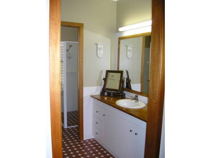 38 Cowra Road, Cowra NSW 2794