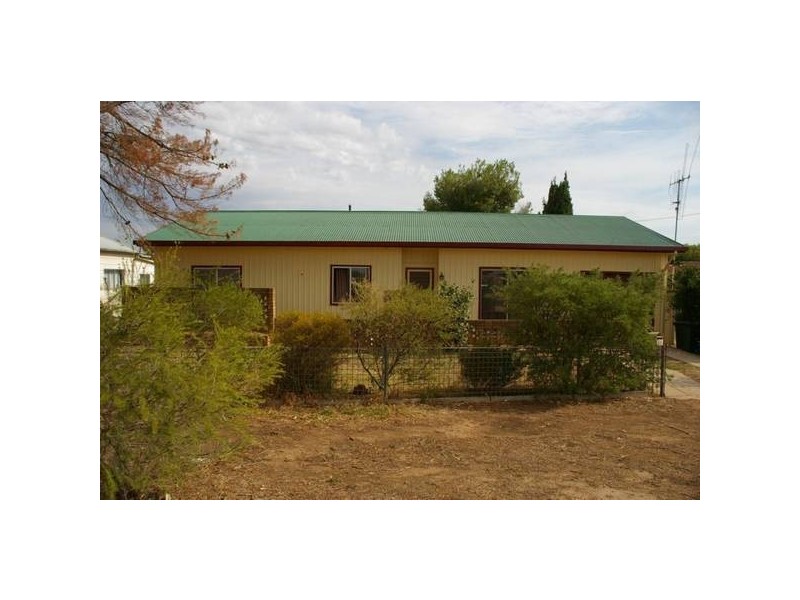47 Grenfell Road, Cowra NSW 2794