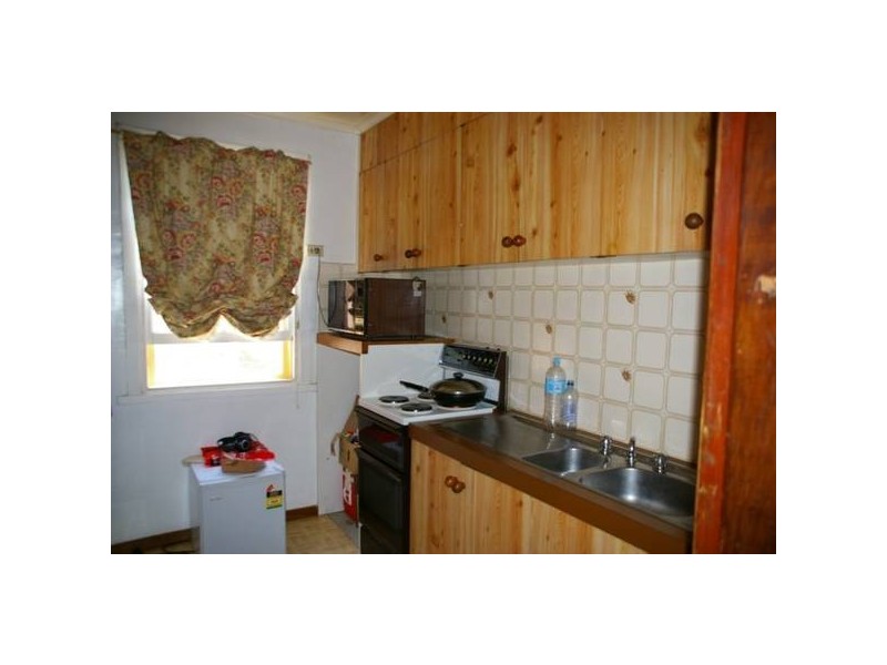 38 Liverpool Street, Cowra NSW 2794