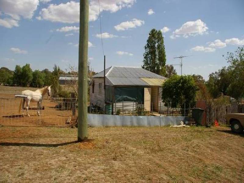 1-5 North Street, Woodstock NSW 2793