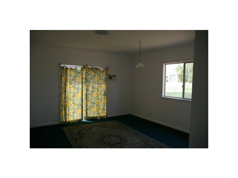 18-20 Belmore Street, Woodstock, Cowra NSW 2794