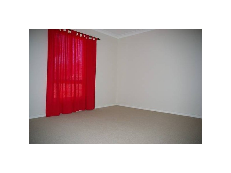 29 Lee Street, Cowra NSW 2794