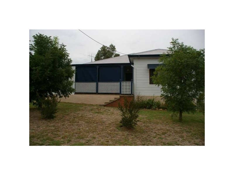 43 Watt Street, Cowra NSW 2794