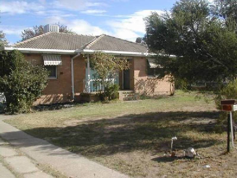 32 Victor Street, Cowra NSW 2794