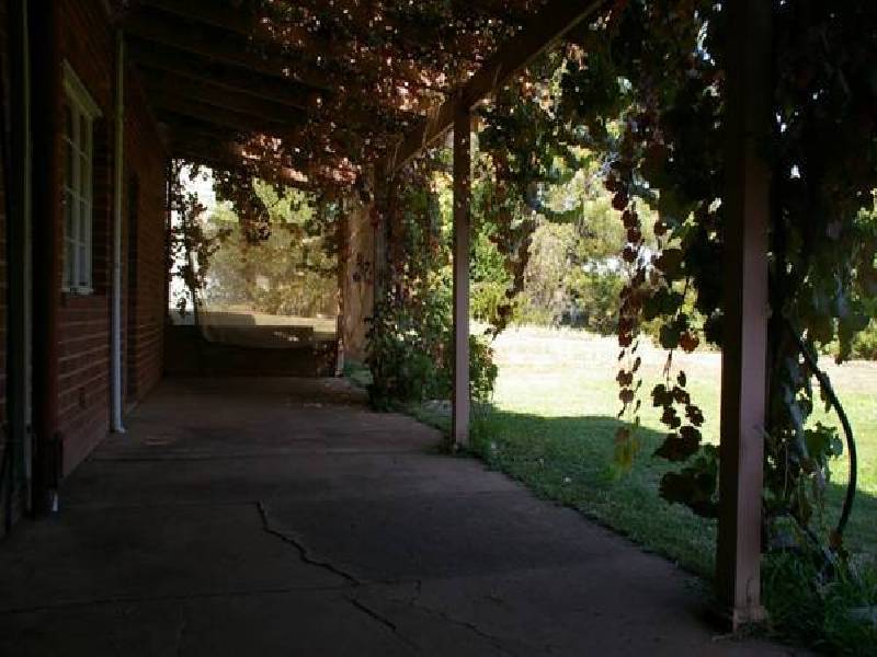 82 Macquarie Street, Cowra NSW 2794