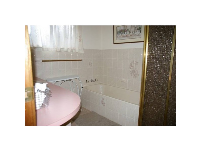 76 Binni Creek Road, Cowra NSW 2794