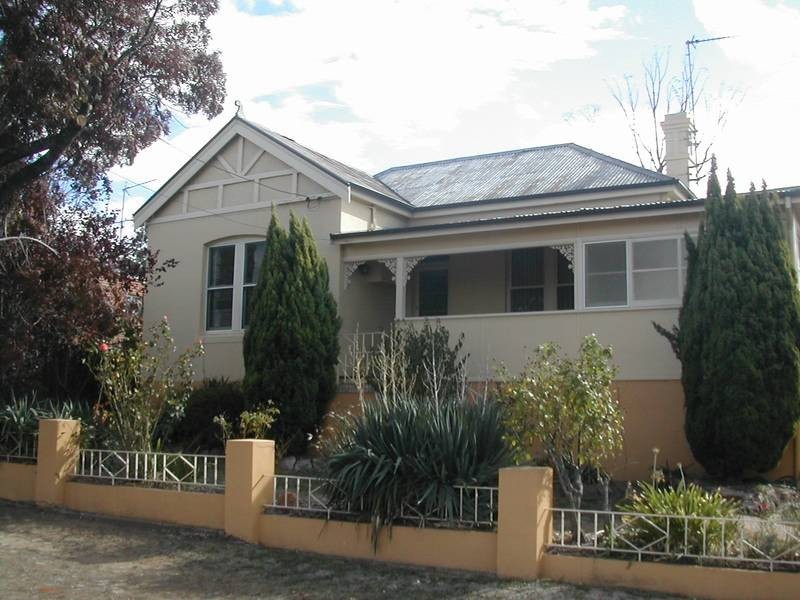 14 Daly Street, Cowra NSW 2794