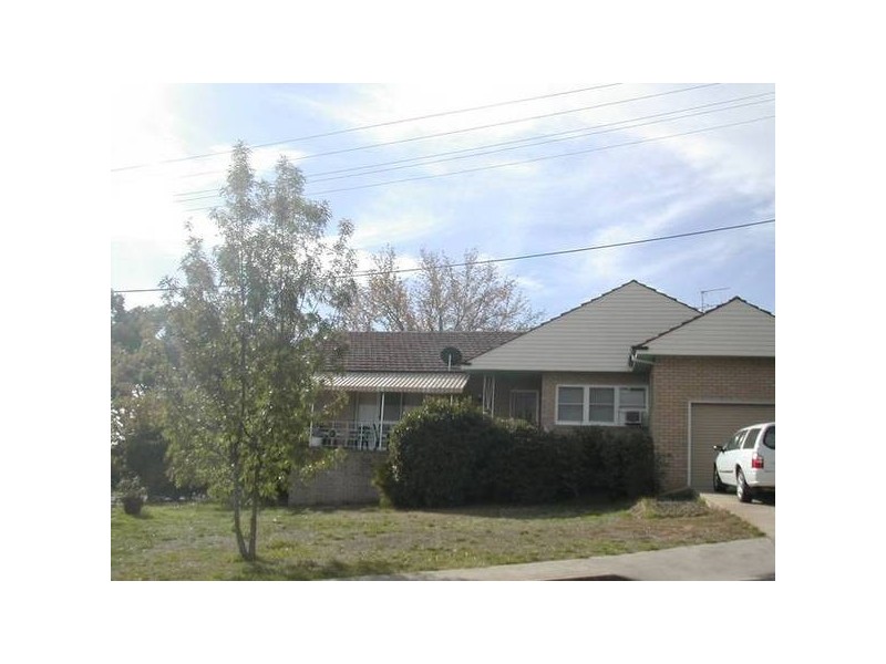 75 Macquarie Street, Cowra NSW 2794
