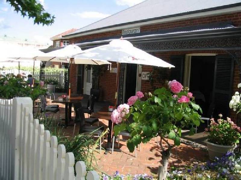 127 Kendal Street, Cowra NSW 2794