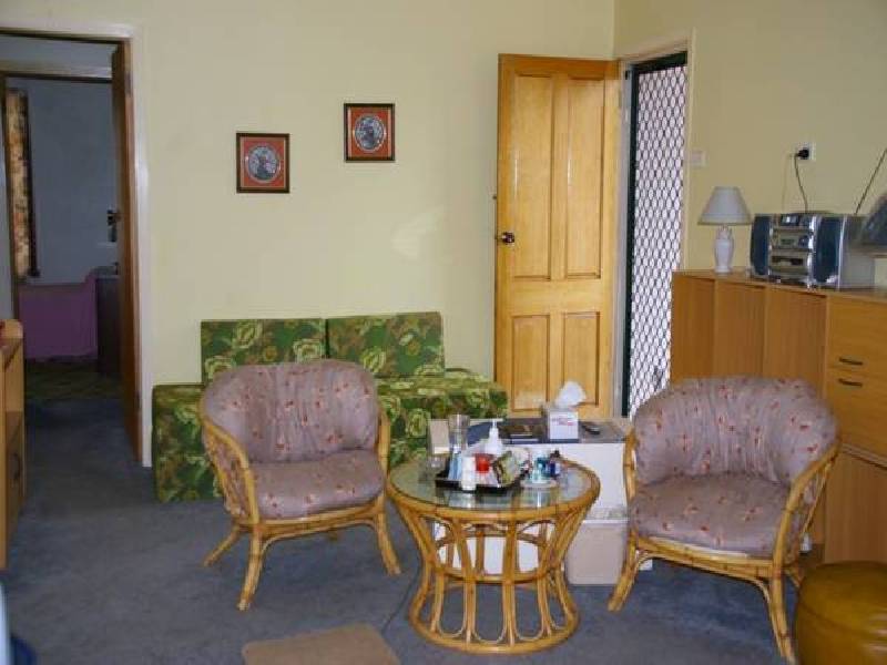 13 Thomas Street, Cowra NSW 2794