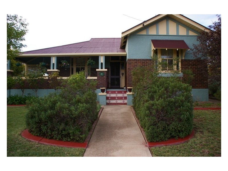 18 Keswick Street, Cowra NSW 2794