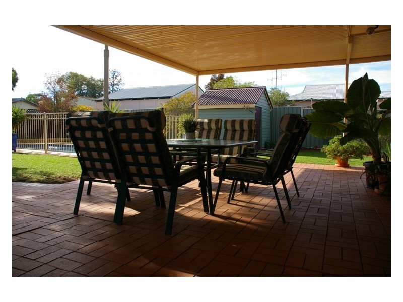 18 Keswick Street, Cowra NSW 2794