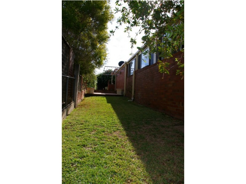 18 Keswick Street, Cowra NSW 2794