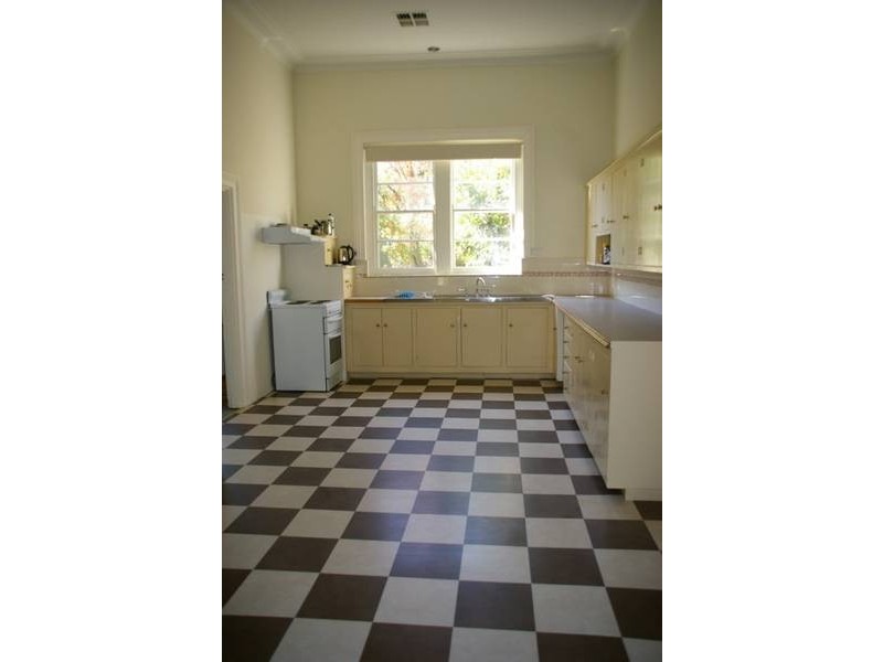 22 Keswick Street, Cowra NSW 2794