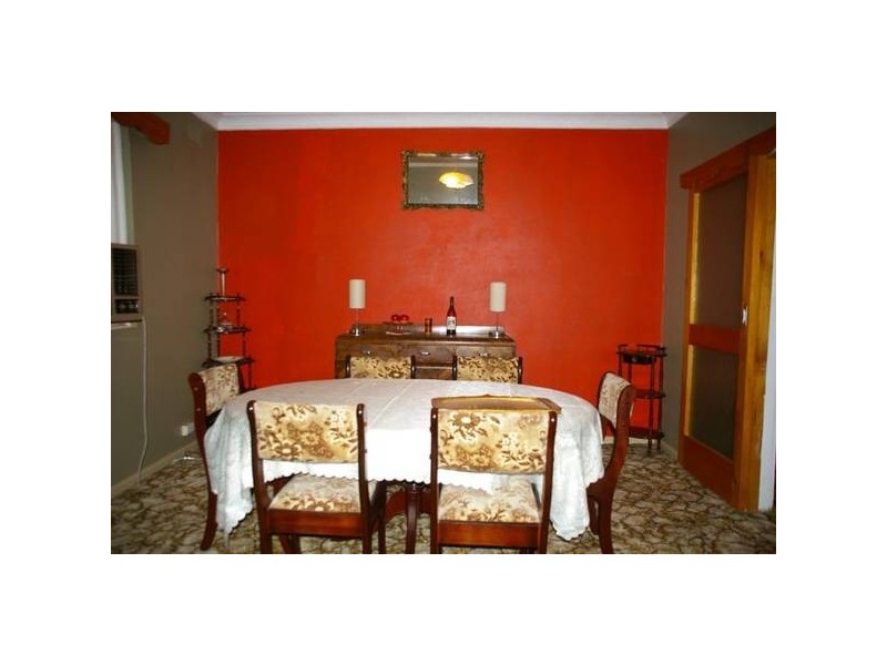 Grenfell Road, Cowra NSW 2794